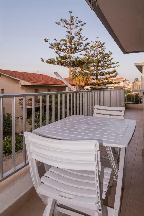 Attico Bellavista Villa Marina di Ragusa Exteriör bild